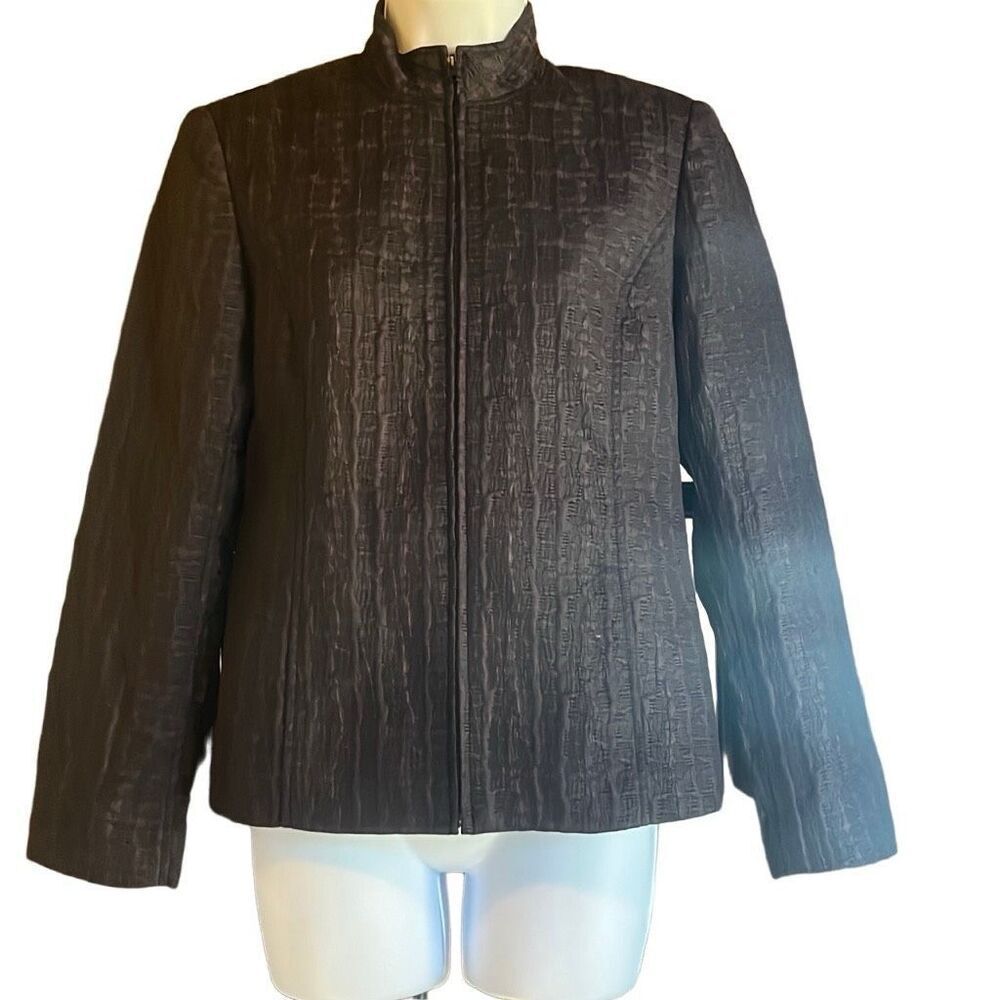 Due Per Due Purple Black Textured Fitted High Neck Zip Up Cropped Blazer Small‎